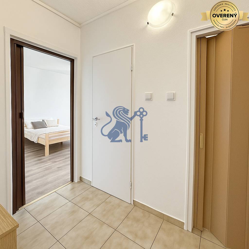 dubravka-1izbovy-byt-na-predaj-chodba