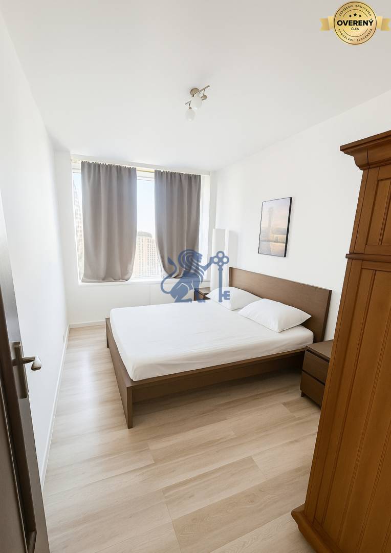 PANORAMA City | spálňa