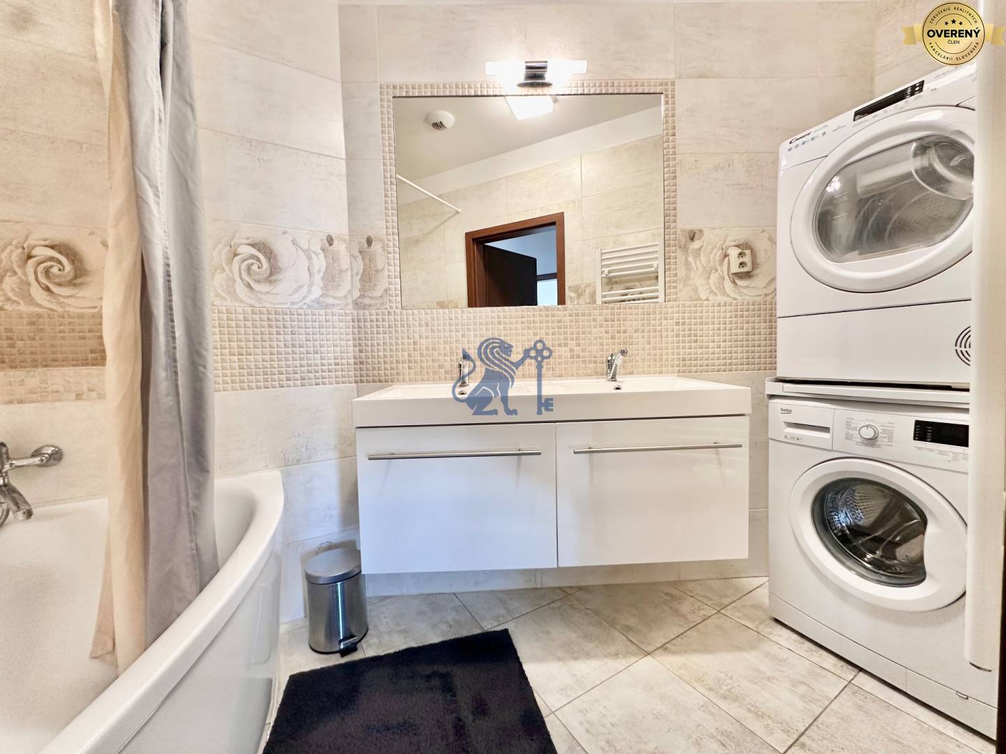 PANORAMA City | kúpeľňa