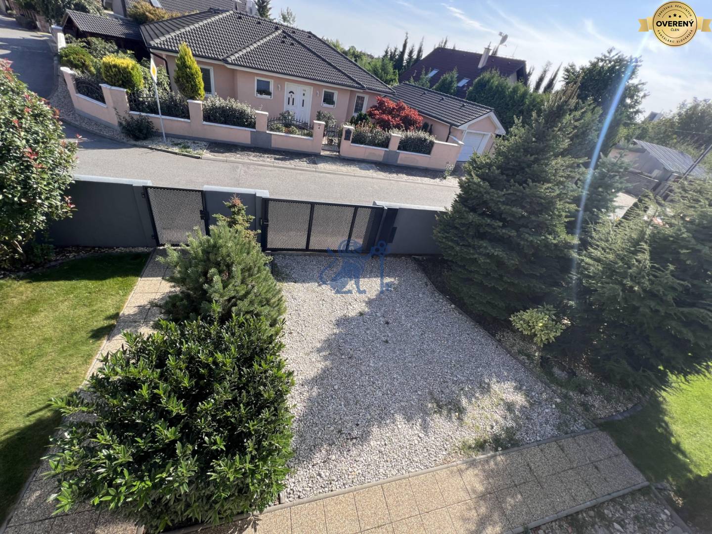 Vojenska ul. Rovinka 18.jpg