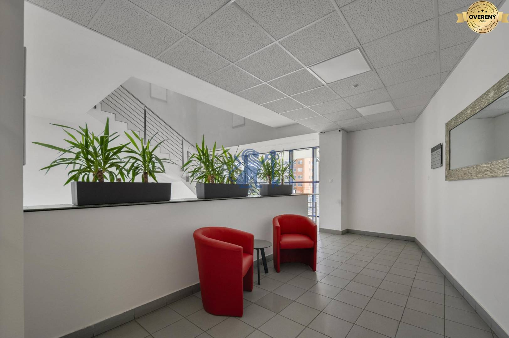 Vajnorská 137 1.p lounge sedenie