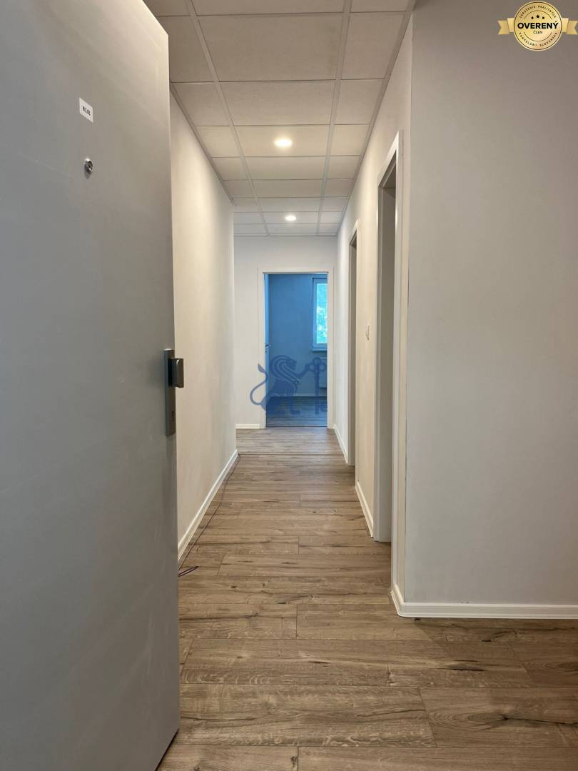 kancelarske_obchodne_priestory_rozkvet (33).jpg