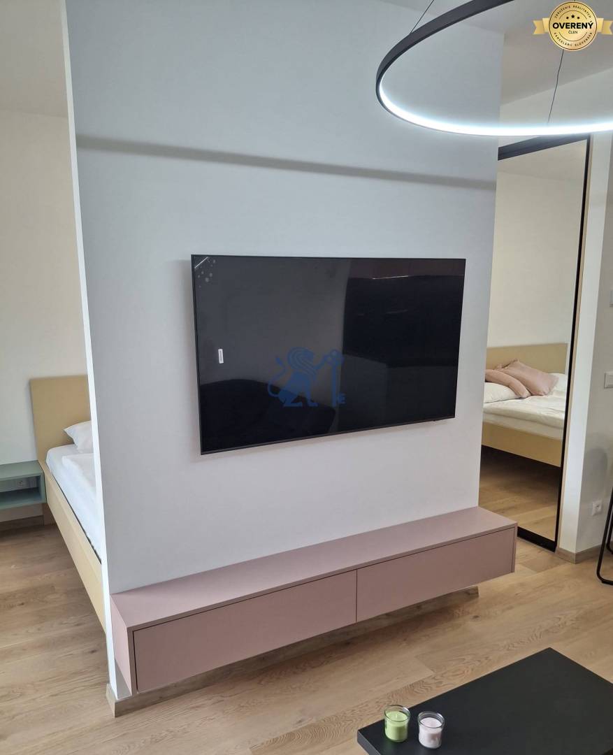 vydrica_1,5_izbovy_byt_prenajom (15).jpg