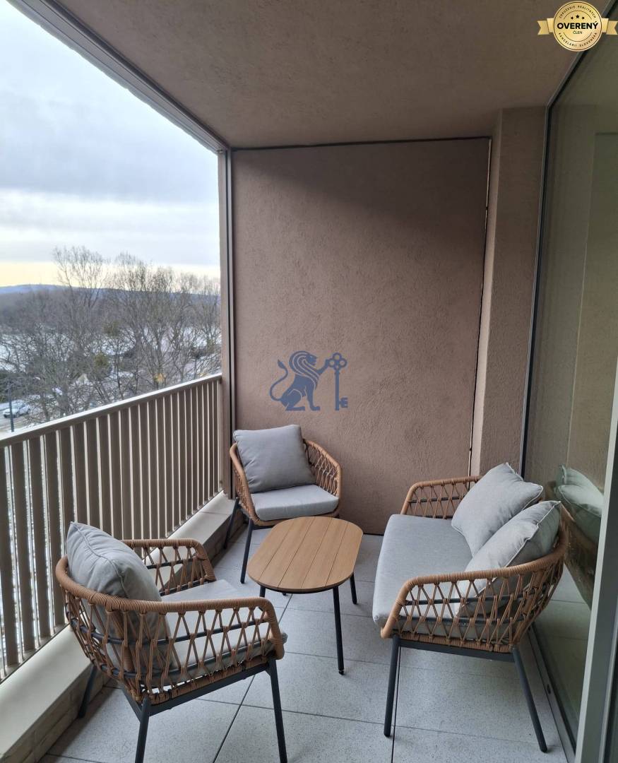 vydrica_1,5_izbovy_byt_prenajom (5).jpg