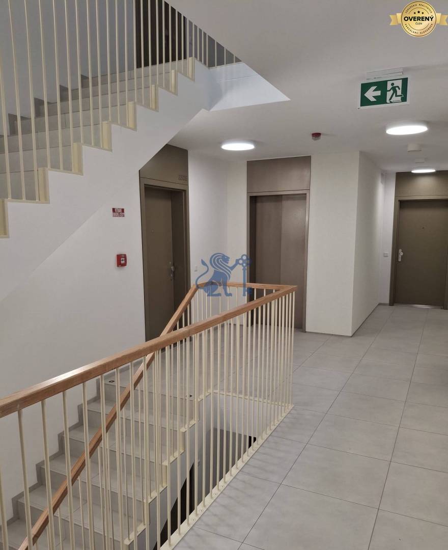 vydrica_1,5_izbovy_byt_prenajom (2).jpg