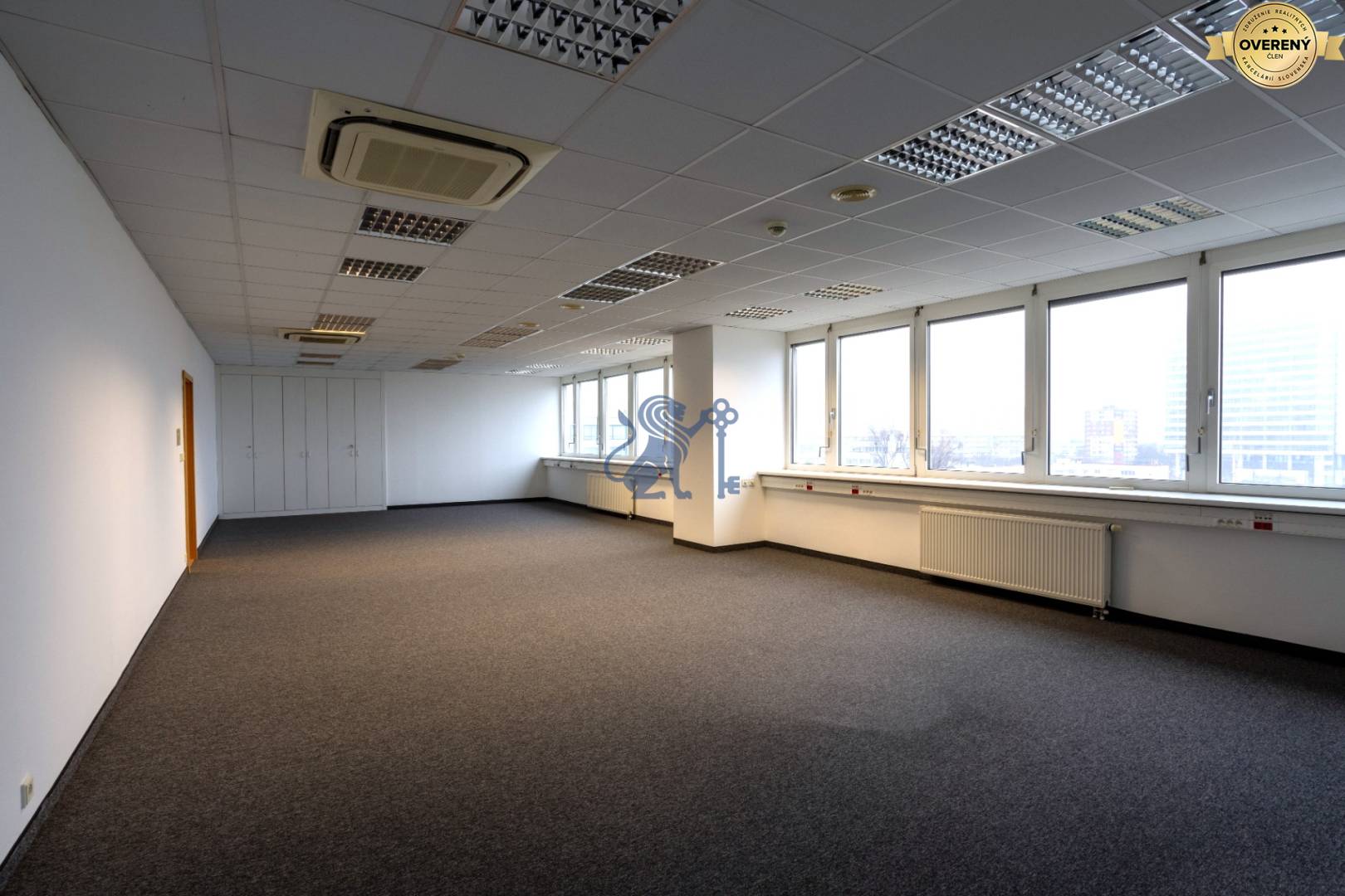 AB_Jarabinková_kancelárie