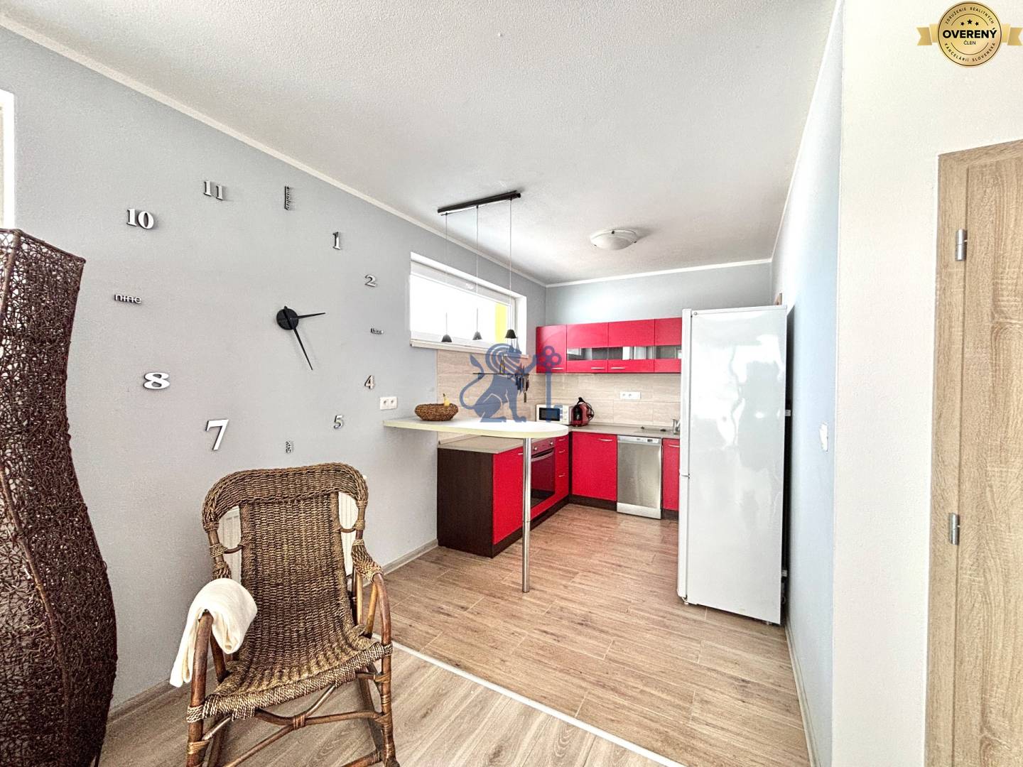 2i_Slávičia_SC_kuchyňa