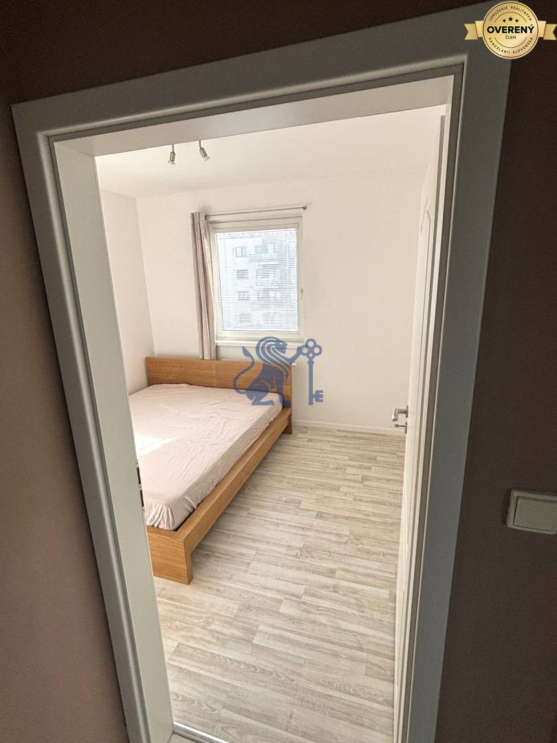 3izbovy_byt_na_prenajom_nova_dedinka