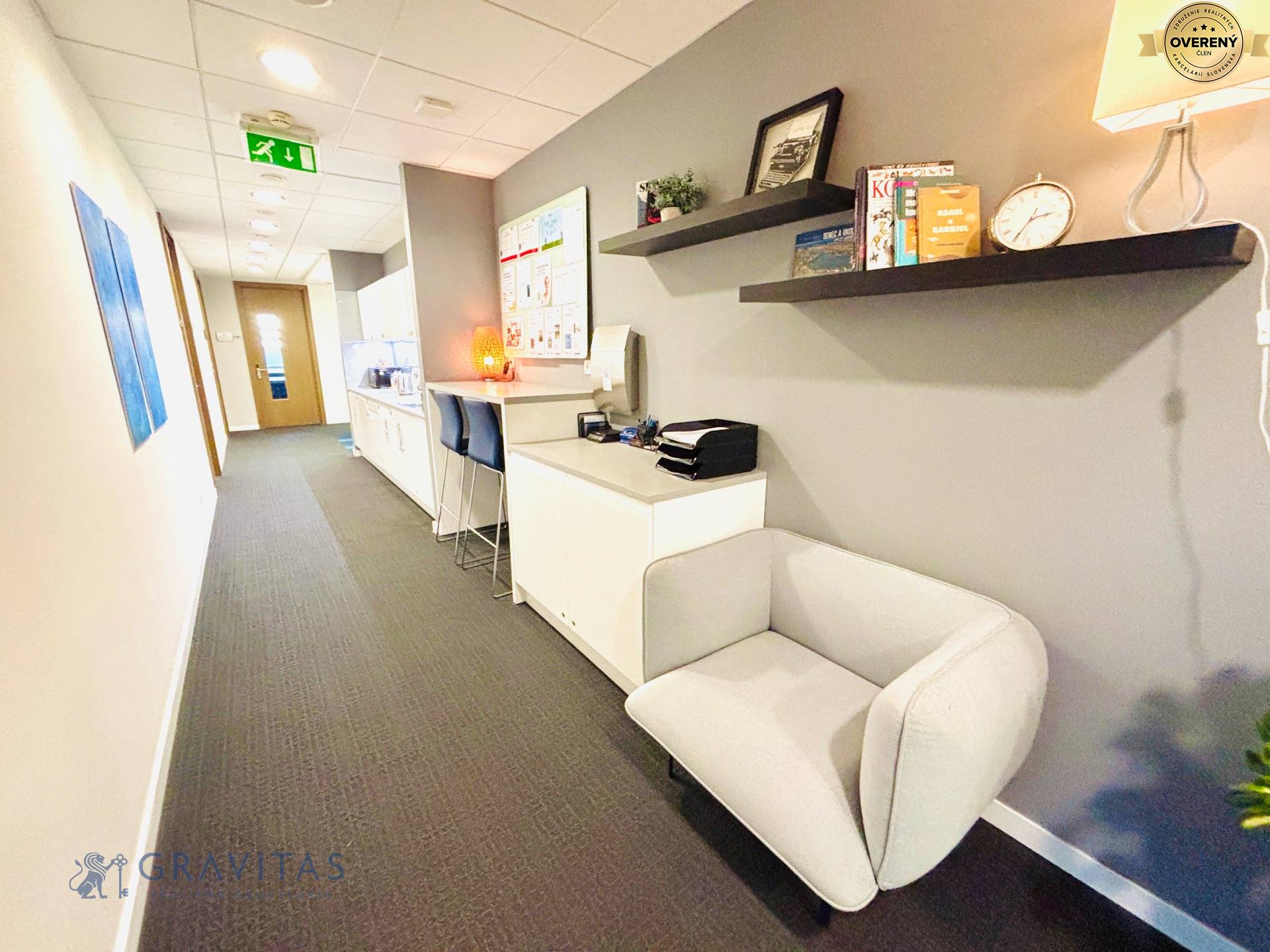 Miesto pre vybavenie telefonátov alebo relax