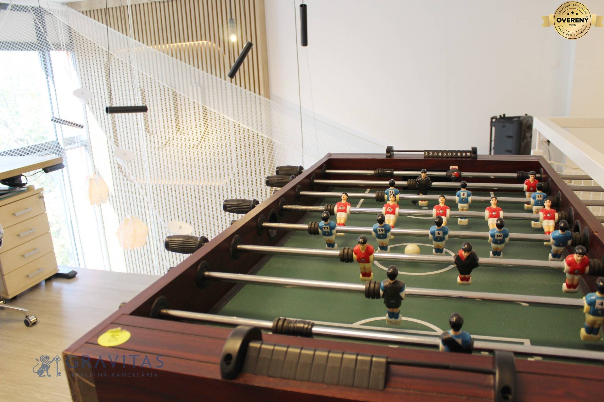 City_Park_Wisible_Kancelaria_2.poschodie_stolný_futbal