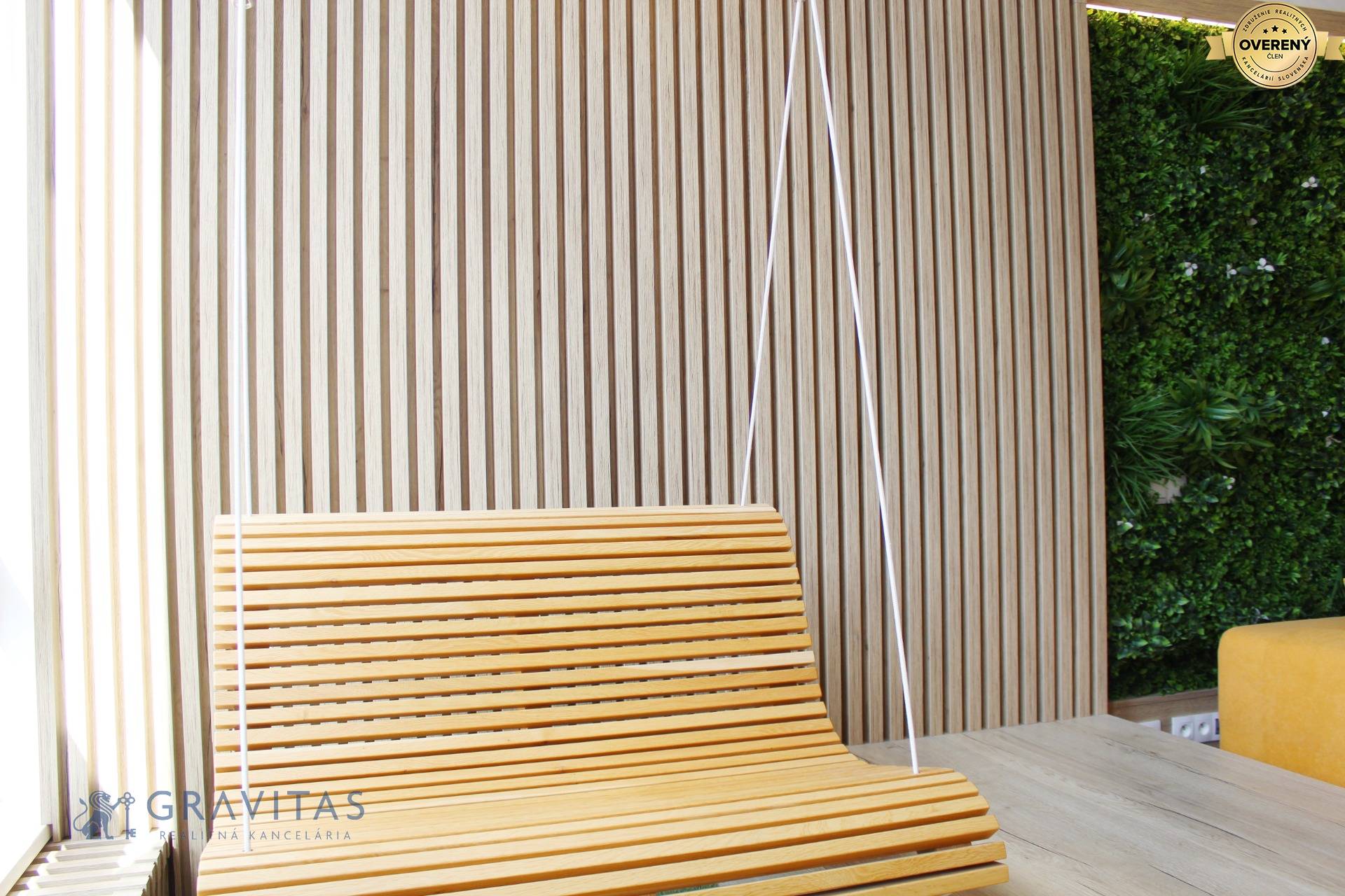 City_Park_Wisible_hojdačka