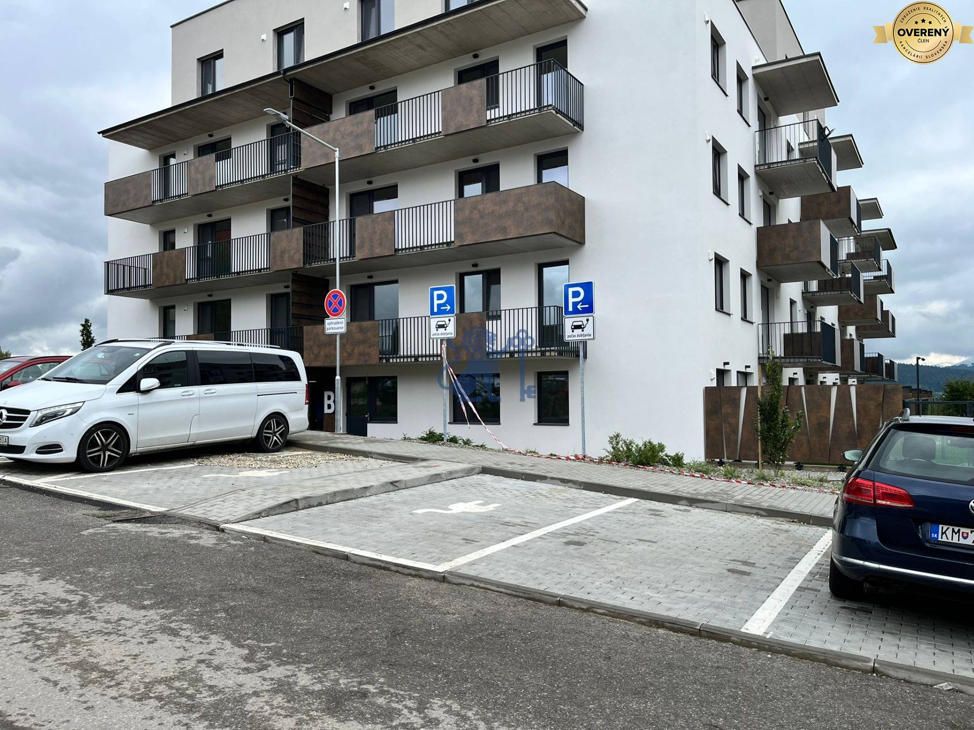 kancelarske_obchodne_priestory_rozkvet (12).jpg