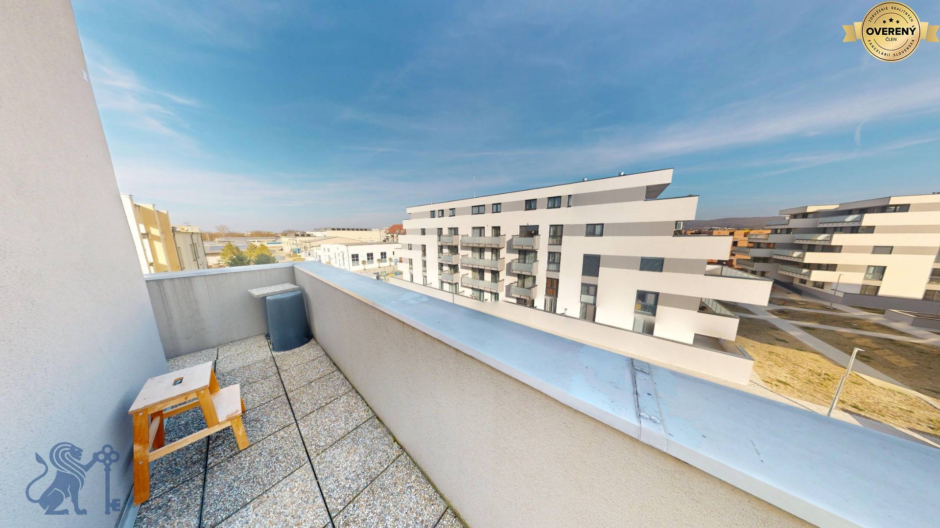 Predaj-4-izbovy-Byt-Stupava-mezonet-balkón