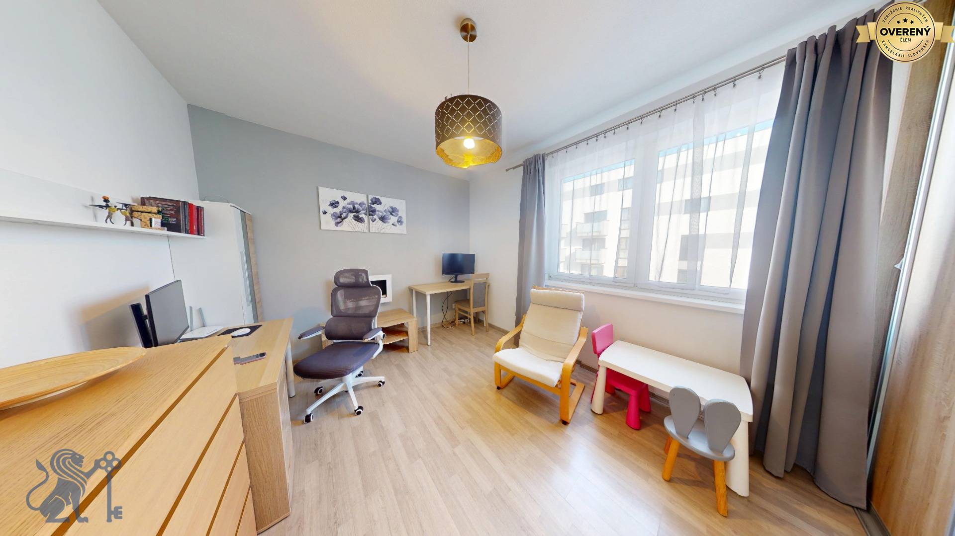 Predaj-4-izbovy-Byt-Stupava-izba