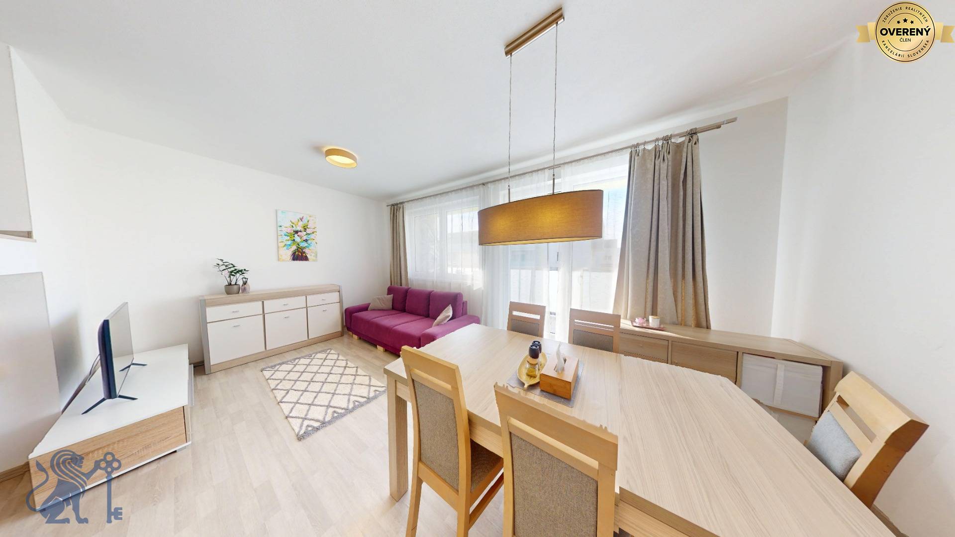 Predaj-4-izbovy-Byt-Stupava-mezonet-jedáleň-obývačka