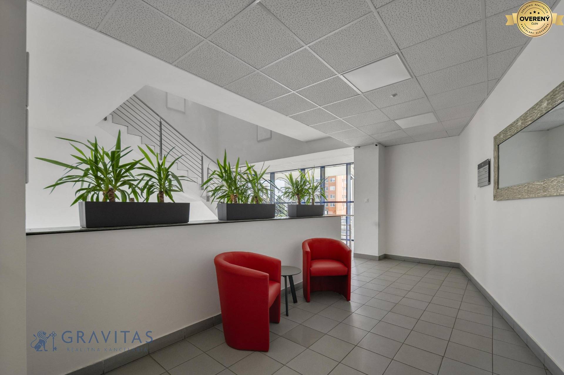 Vajnorská 137 1.p lounge sedenie