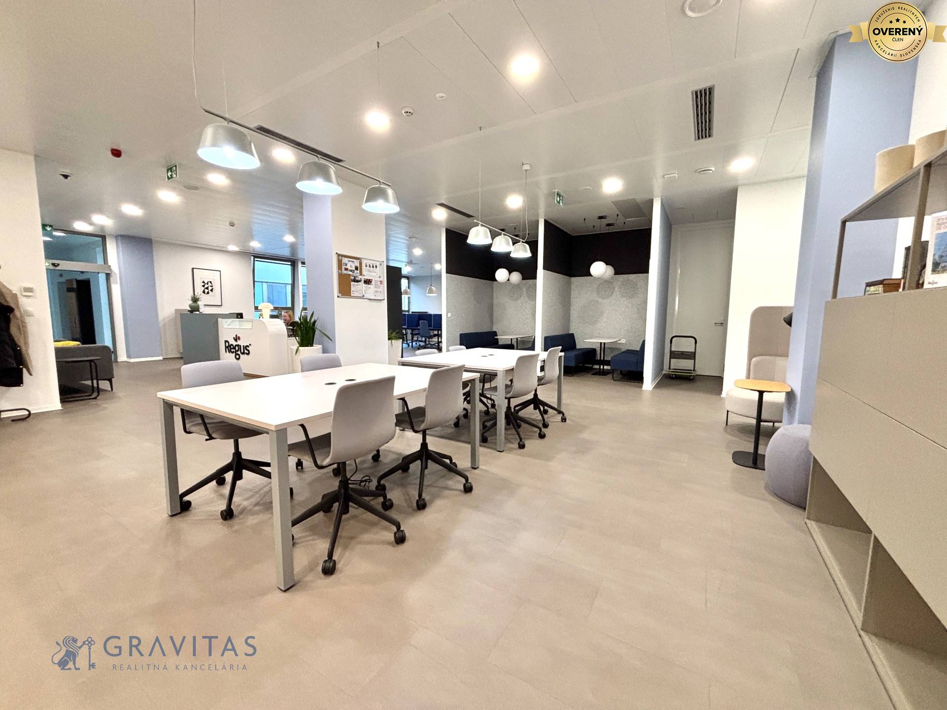 Galvaniho_kancelarie_neformálne_sedenie