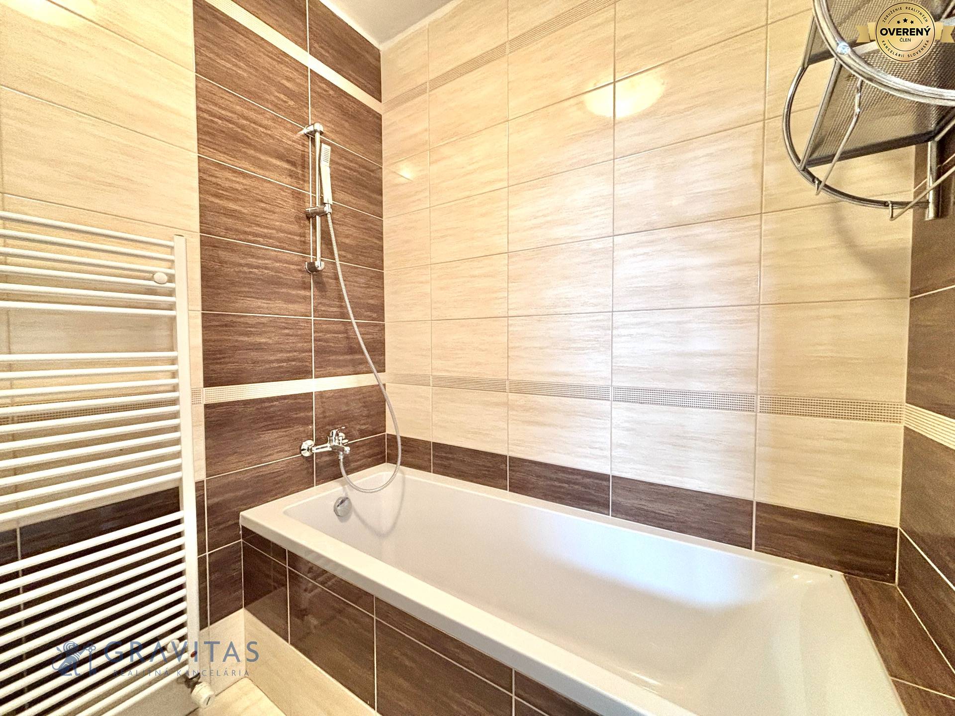 2i_Slávičia_SC_kúpeľňa