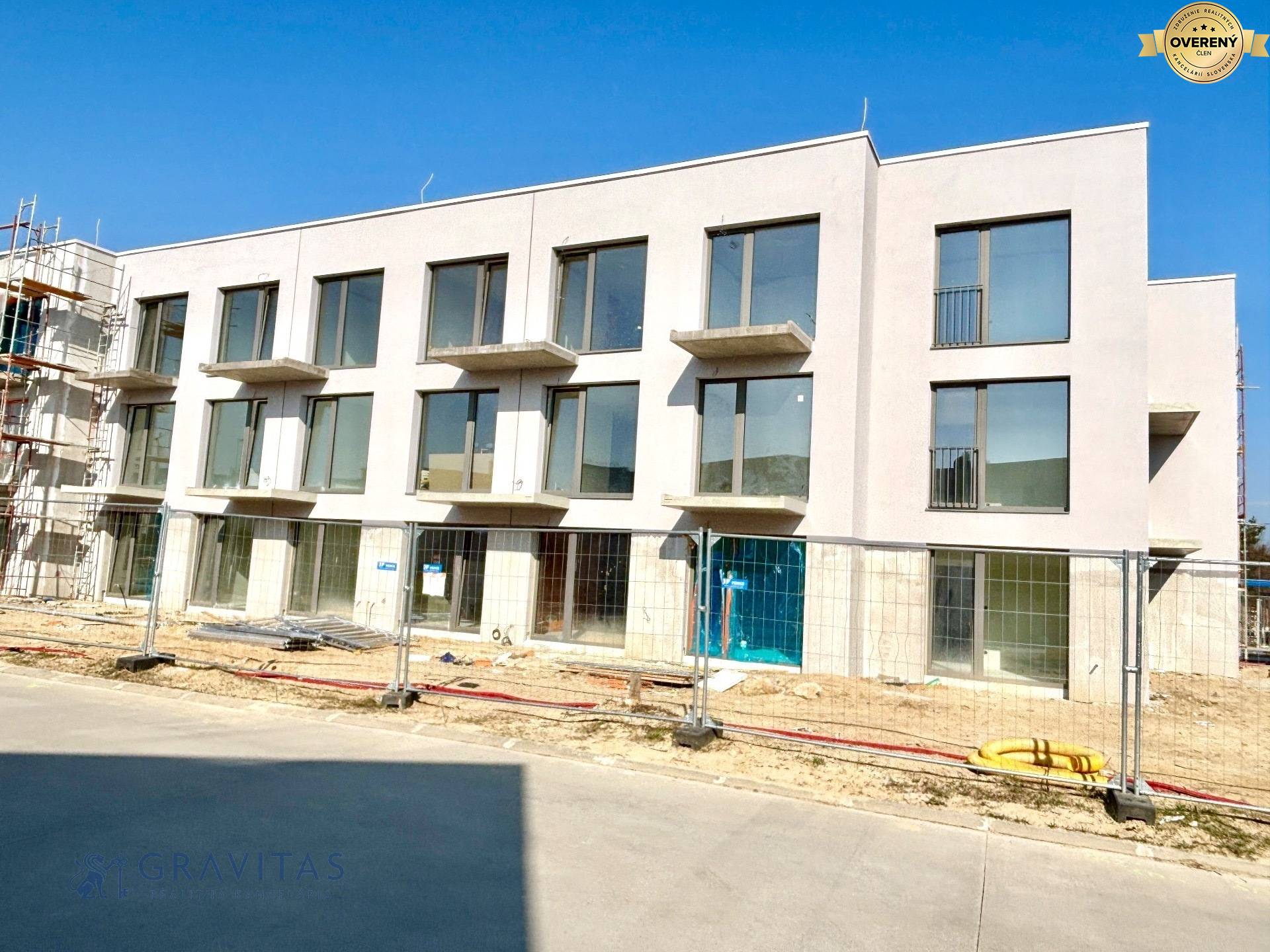 Exteriér_južný_pohľad