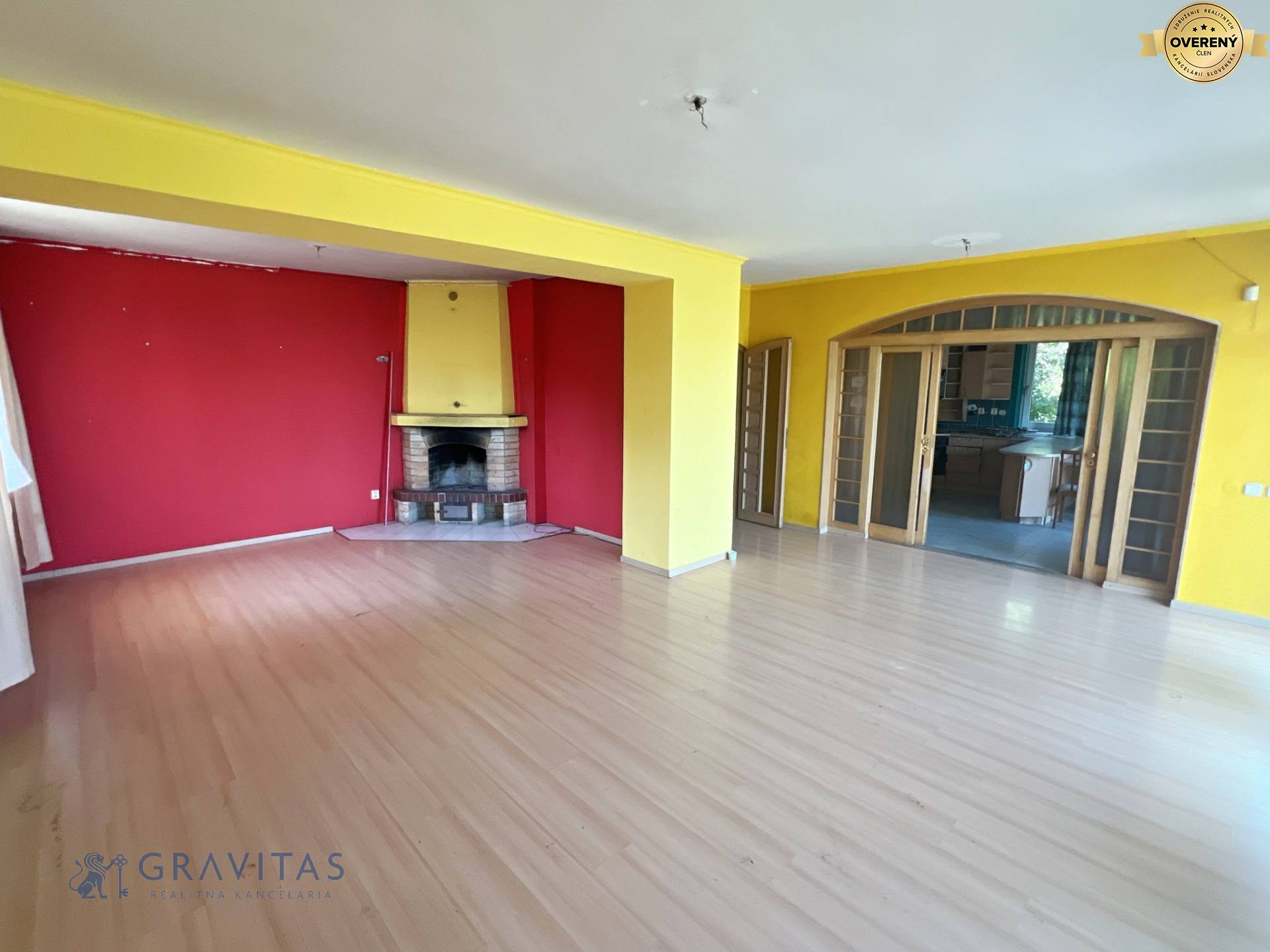 raca_rodinny_dom_na_predaj_obyvacka