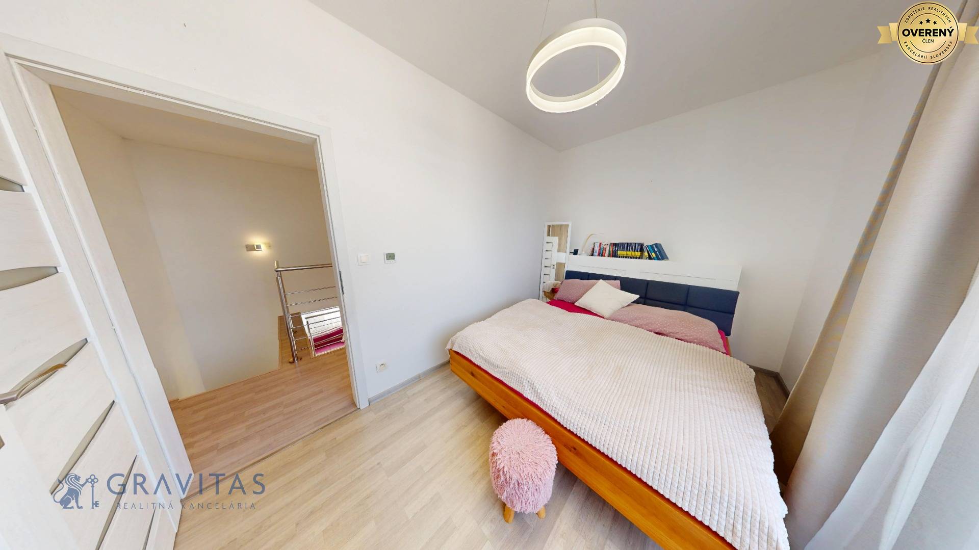 Predaj-4-izbovy-Byt-Stupava-mezonet-spálňa