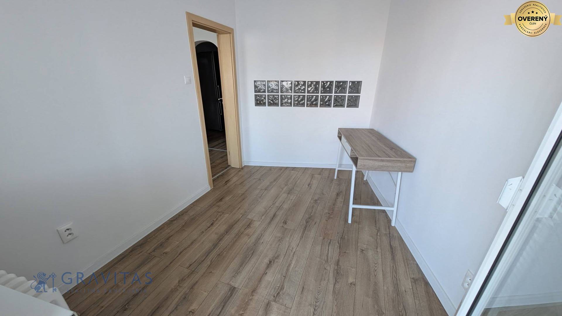 dlhe_diely_byt_prenajom_bratislava (4).jpg