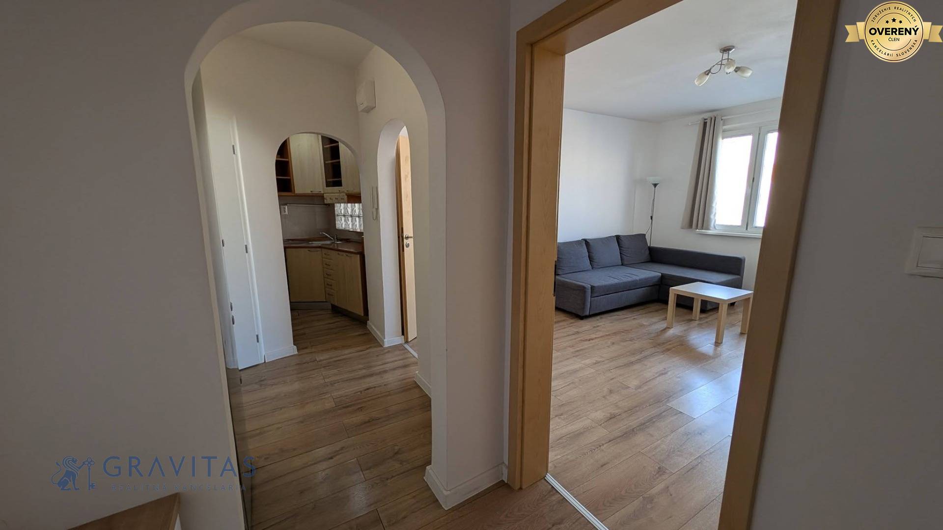 dlhe_diely_byt_prenajom_bratislava (14).jpg