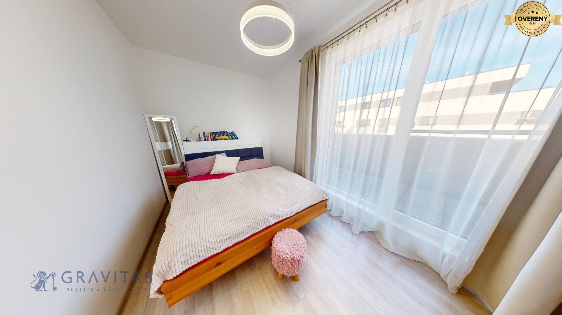 Predaj-4-izbovy-Byt-Stupava-mezonet-spálńa