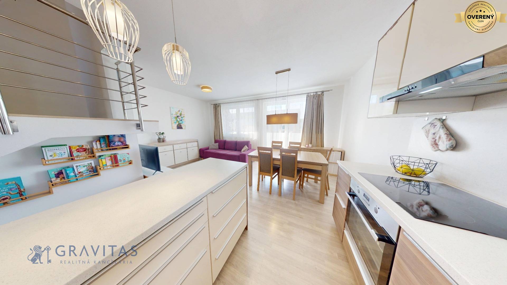 Predaj-4-izbovy-Byt-Stupava-mezonet-kuchyňa