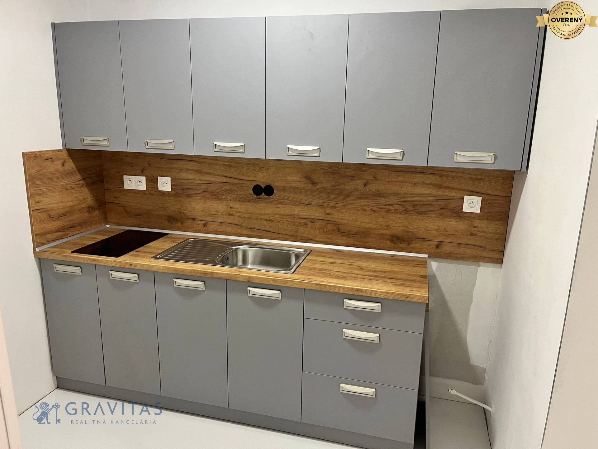 kancelarske_obchodne_priestory_rozkvet (1).jpg