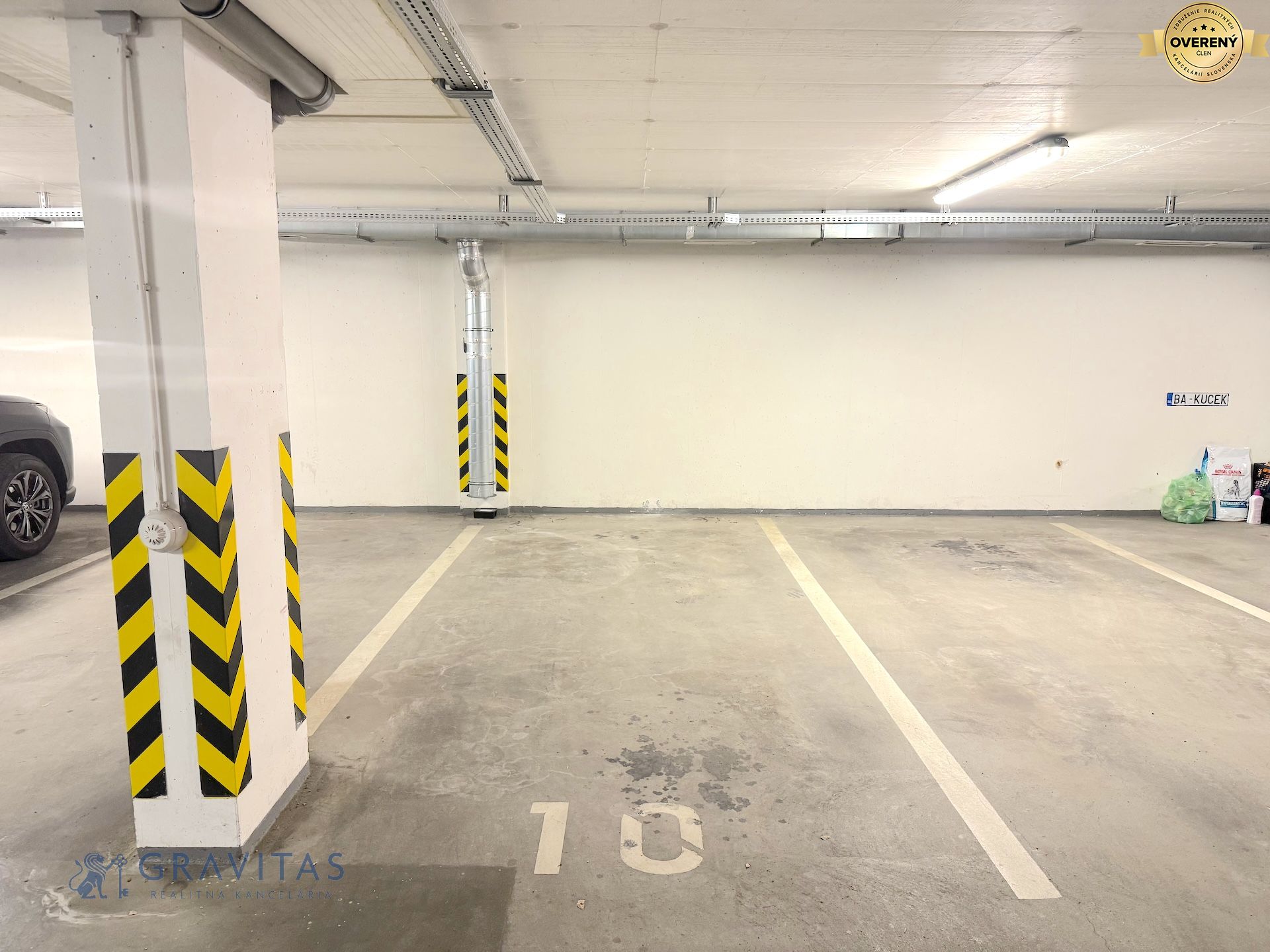 parkovacie miesto.jpeg
