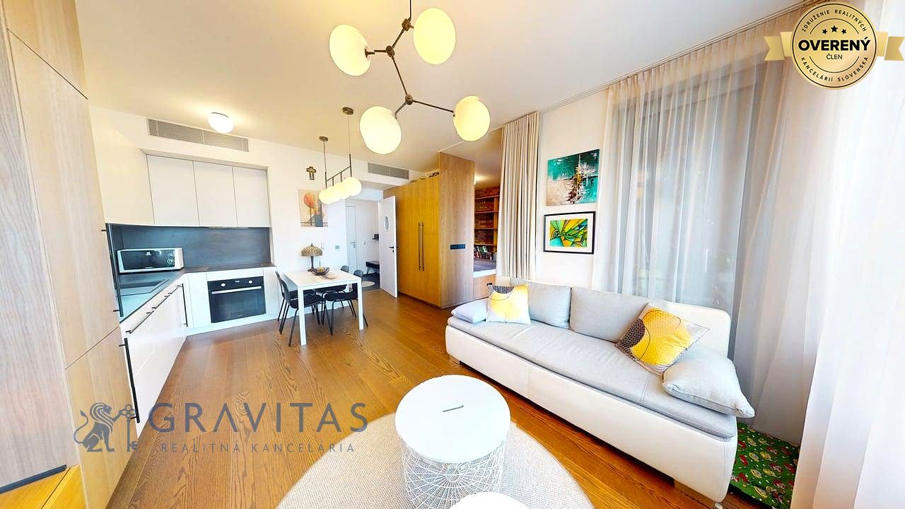 GRAVITAS_2i_SKY_Park_obývačka_a_kuchyňa
