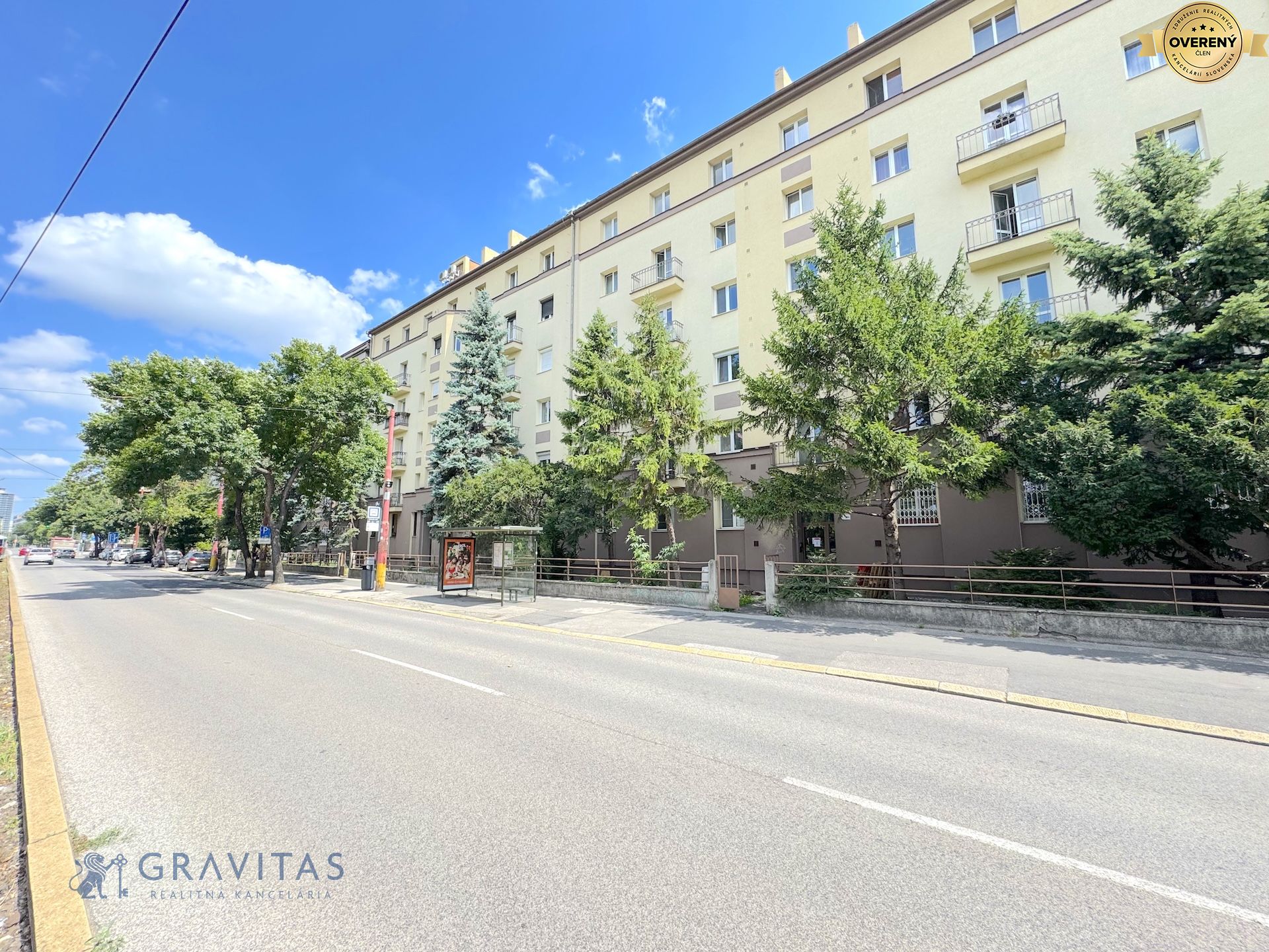 prenajom-2-izboveho-bytu-racianske-myto-bratislava-exterier.jpg