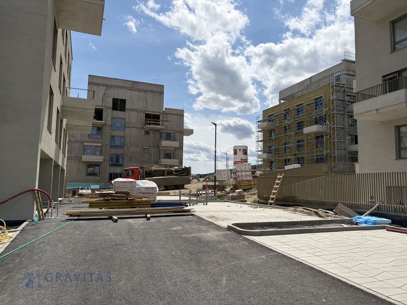 projekt_pekna_cesta_kolaudacia_predaj_bytov_raca (2).jpeg