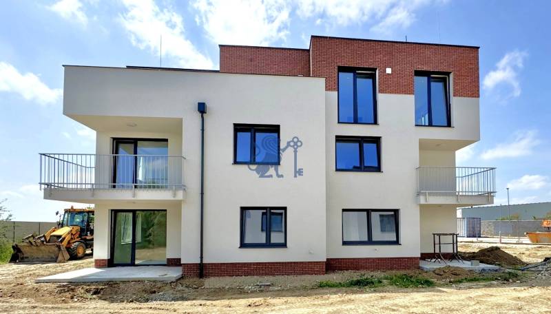 senec-novatehelna (4).jpg senec-novatehelna (4).jpg