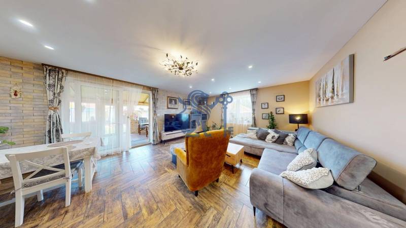 1206042025_110919 (2).jpg