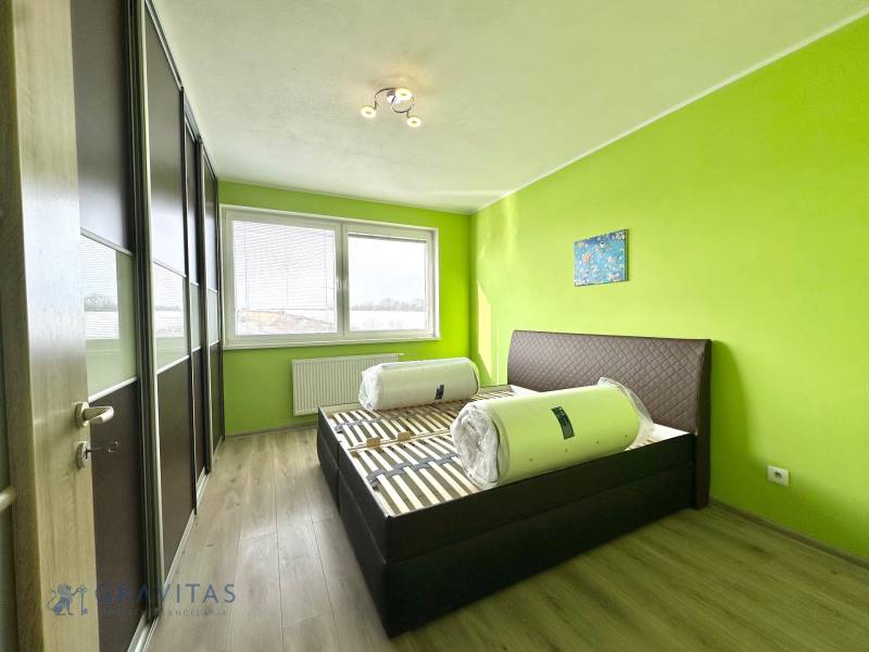 2i_Slávičia_SC_izba_spálňa