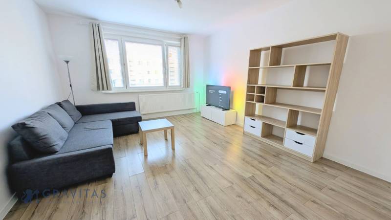 dlhe_diely_byt_prenajom_bratislava (2).jpg