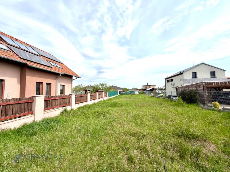 Pohľad od cesty.jpeg