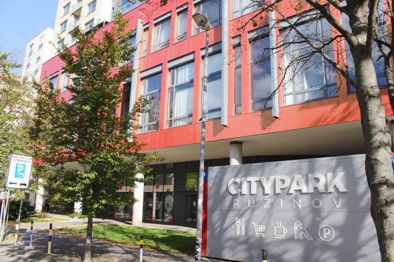City_Park_vstup_exterier