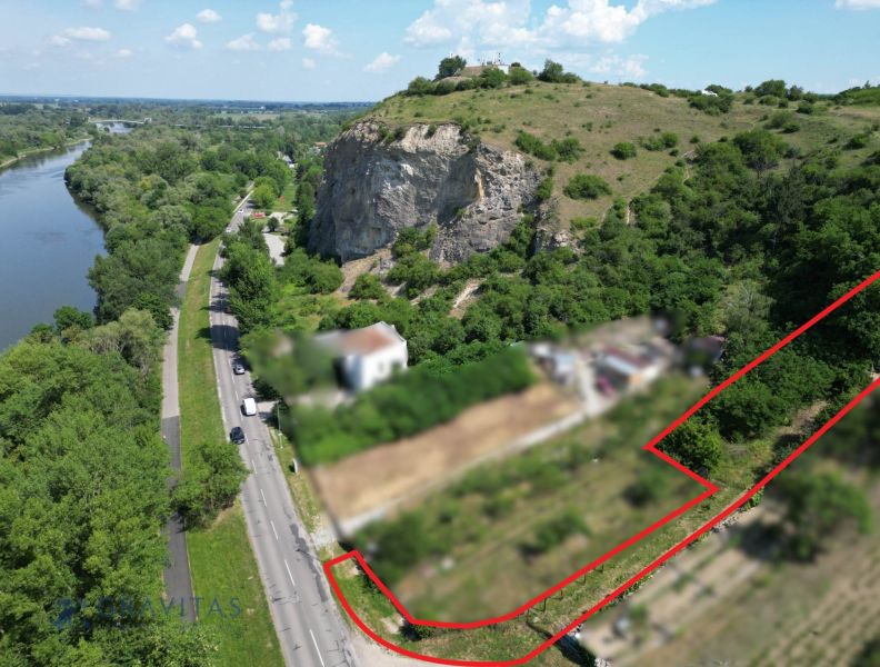 na_predaj_pozemok_devinska_nova_ves.jpeg