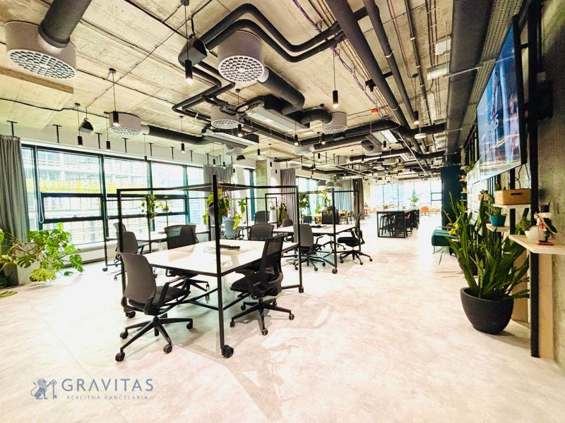 Co-work s kuchynkou
