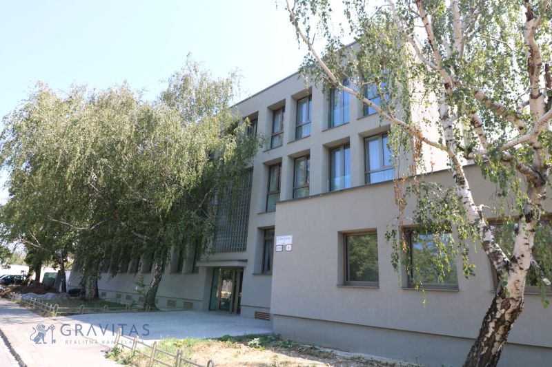 2-izbovy-byt-na-prenajom-bratislava.jpg