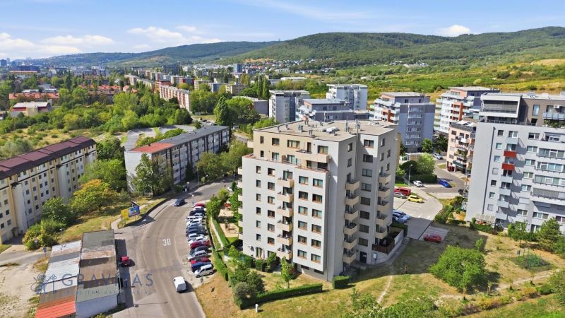 na-predaj-2-izbovy-byt-raca-kadnarova-ulica.jpg